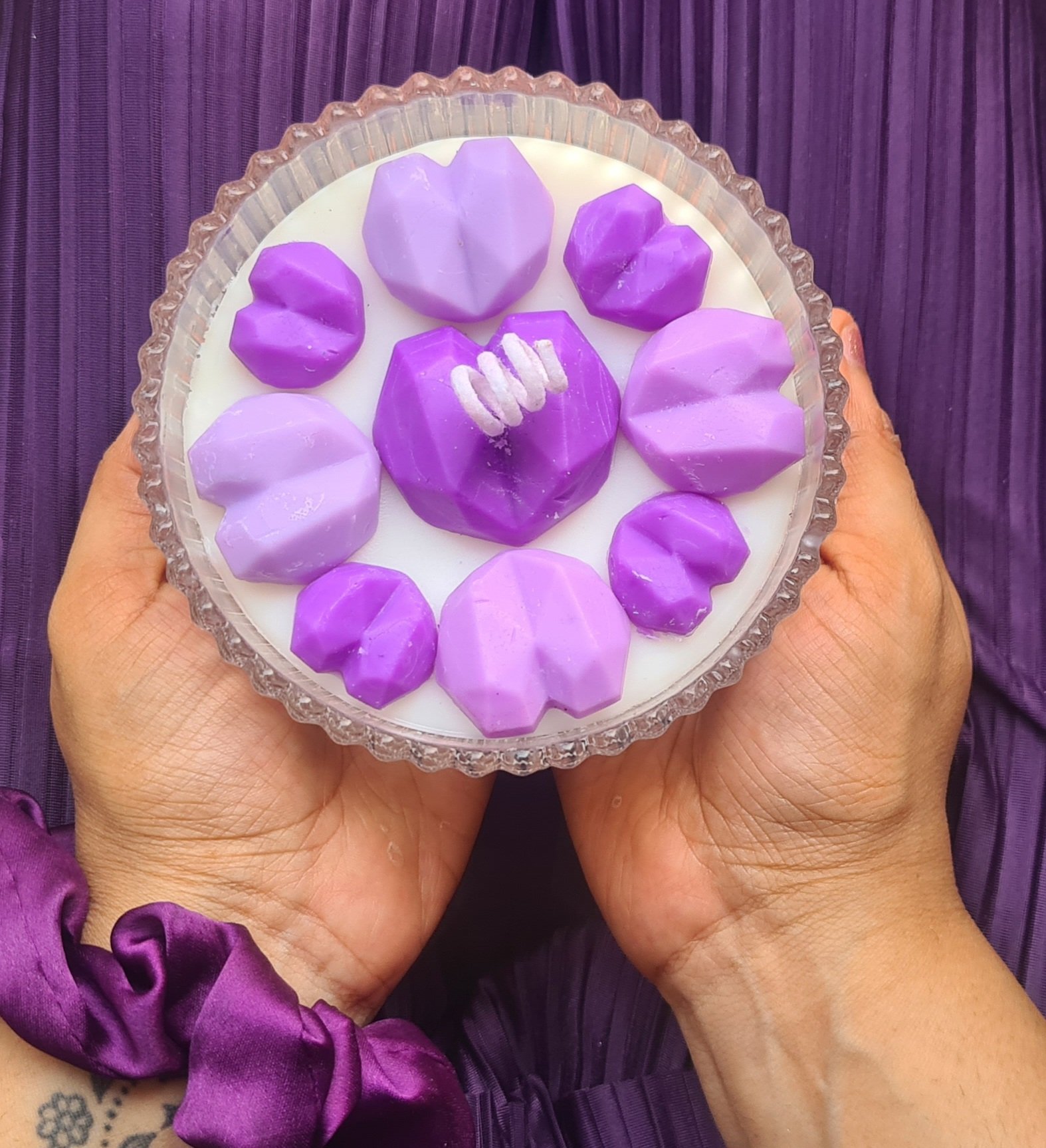 Purple Geometric Heart Bowl Candle in Glass Dish - Image 2